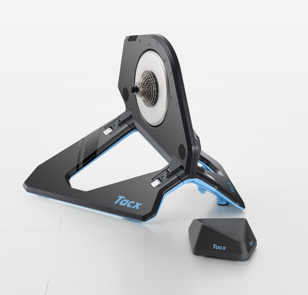 Смарт-тренажер Tacx NEO 2T