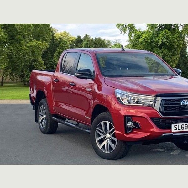 Бывшая в употреблении/Новинка 2021 Hilux pick up full option