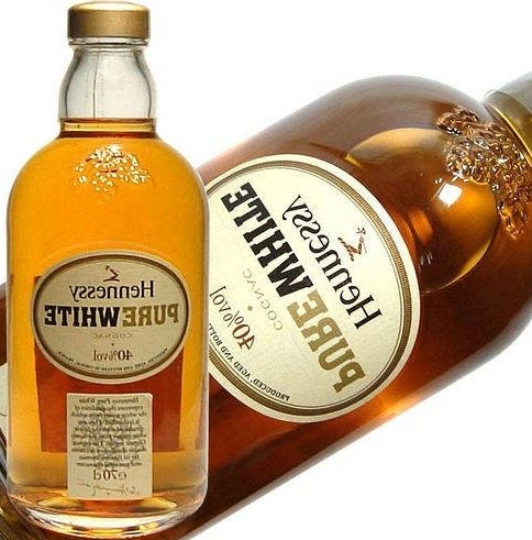 Hennessi чистого белого коньяка