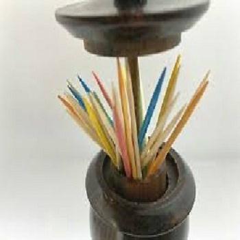 BLACK METAL TOOTHPICK HOLDER METAL HIGH QUALITY TOOTHPICK HOLDER CREATIVE MINI TOOTHPICK CASE