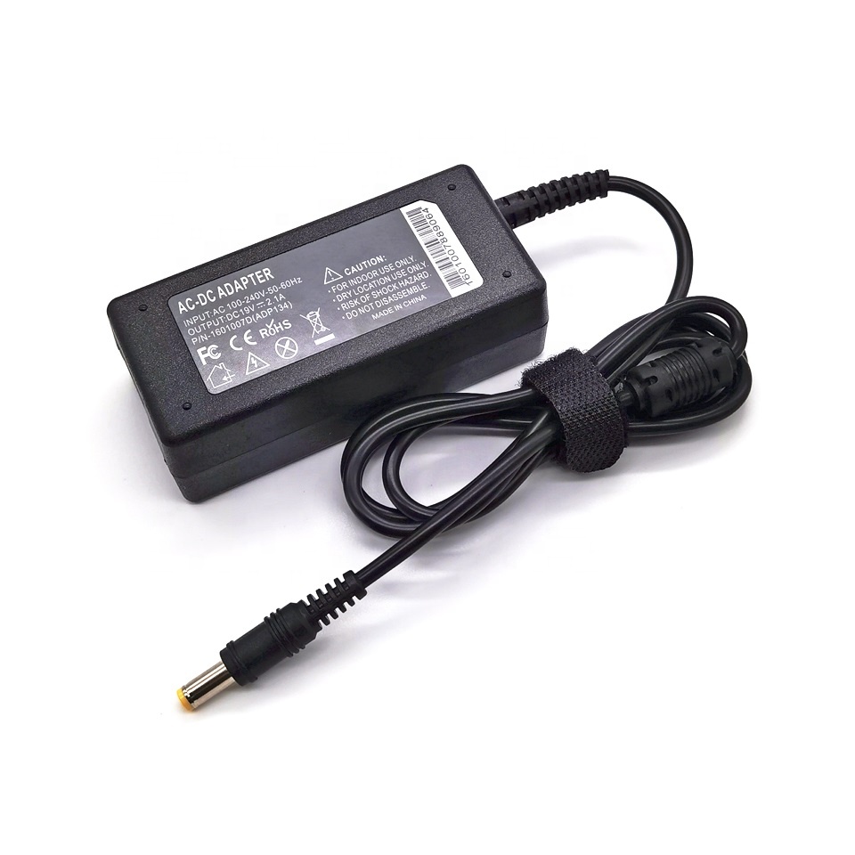 Заводская цена оптовая продажа хорошее качество 19V 2.1A Универсальный ноутбук зарядное устройство адаптер питания