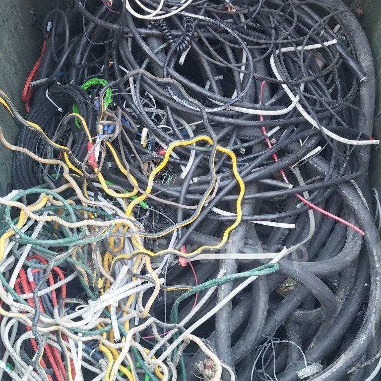 Insulated bright copper wire scrap High content scrap copper wire 99.99% Scrap copper wire