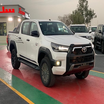 Двухкамерный пикап 2018 2019 2020 2021 Toyo -- ta Hilux пикап дизельный 4x4