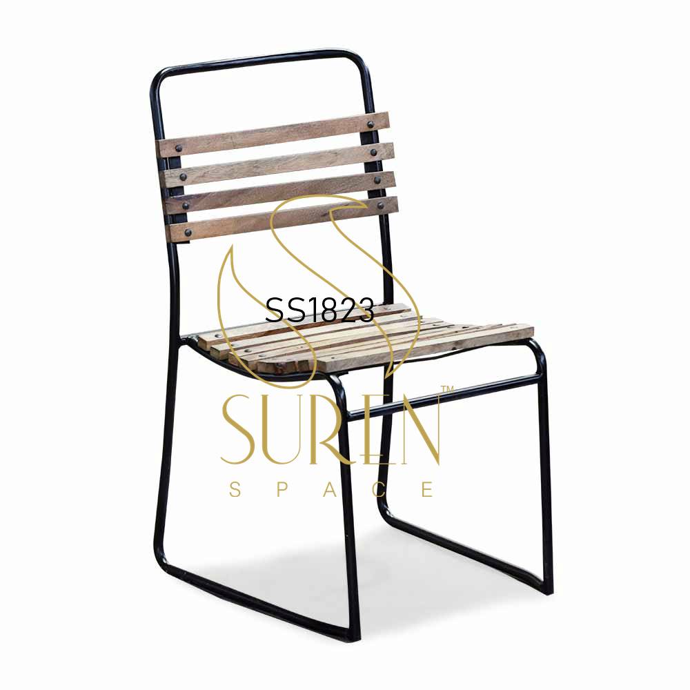 Mango Wood Metal Designer Industrial Chair Stylish Modern Design Futuristic Retro Indian Jodhpur Style Restaurant Furniture