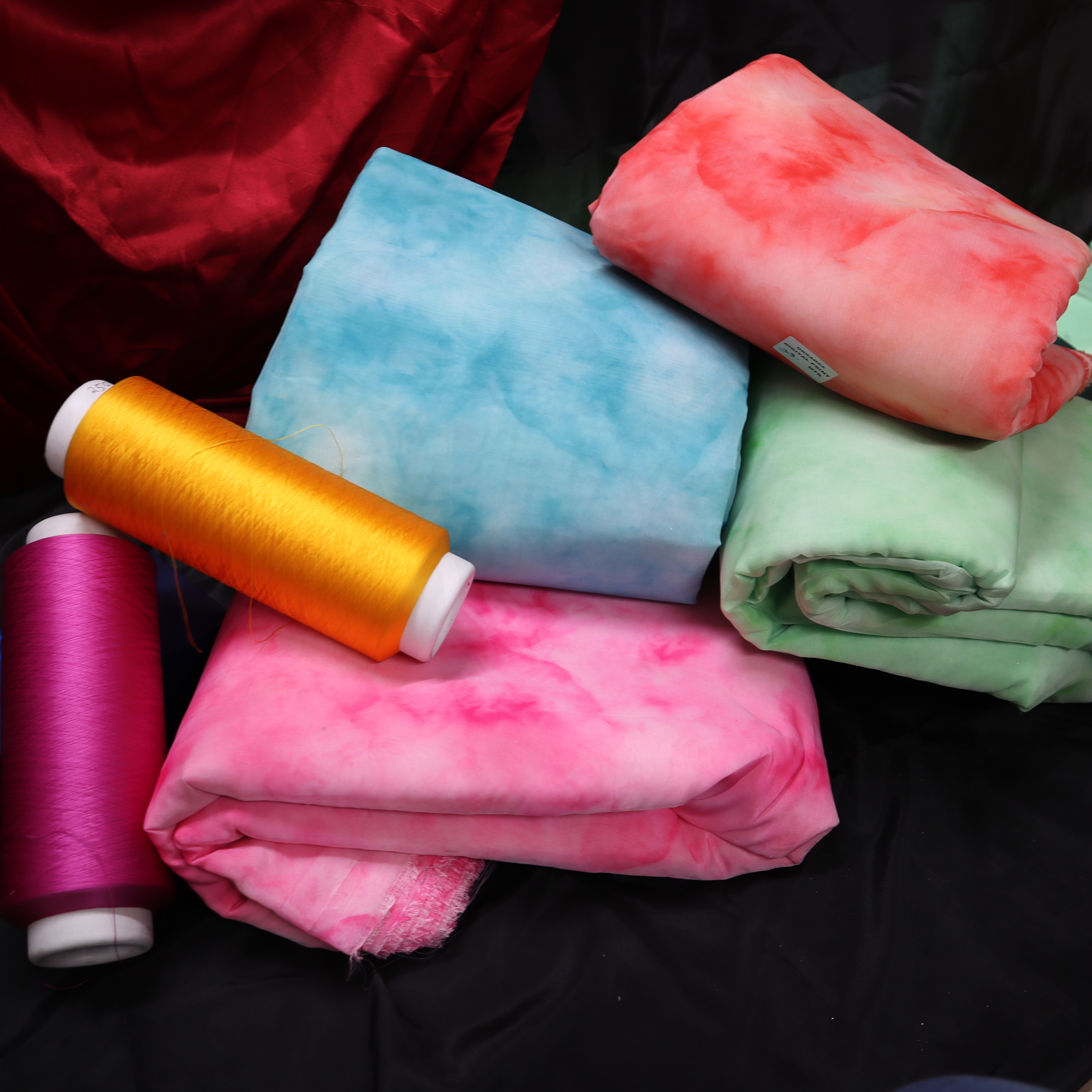 Printed organza fabric material for making garments, sarees sheer shinny cloth for making dresses and blouses Apparels for woman