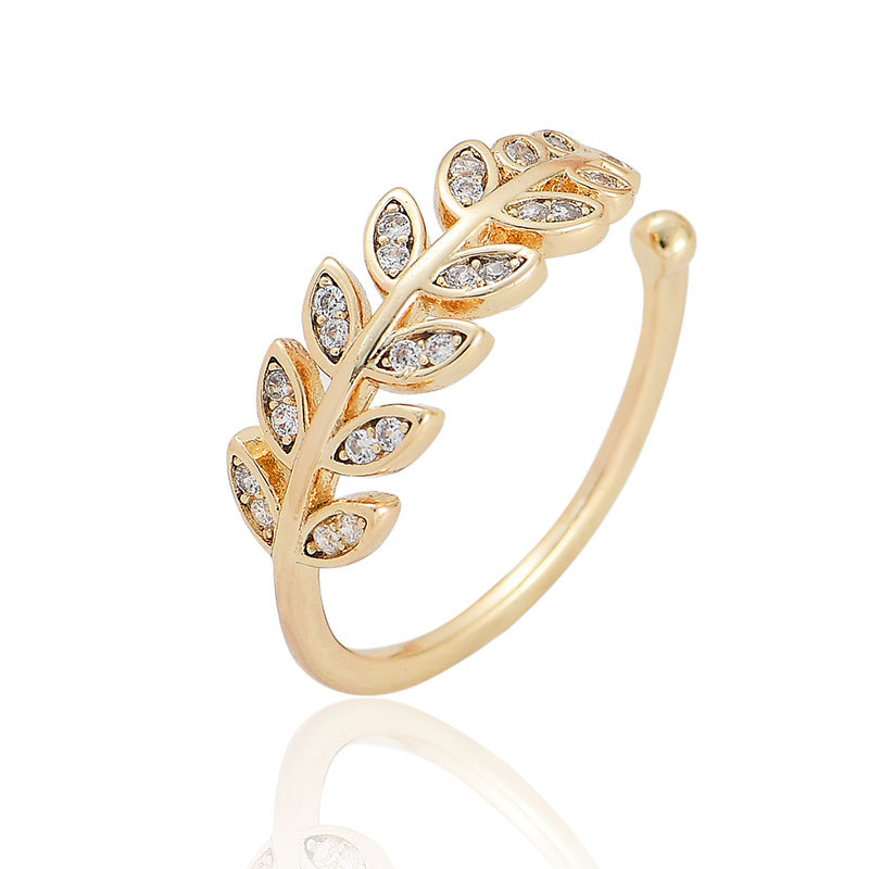 Hollow Real Gold Plated Ring Inlaid with Zirconium Chain Leaf Winding Geometric Gold Ring