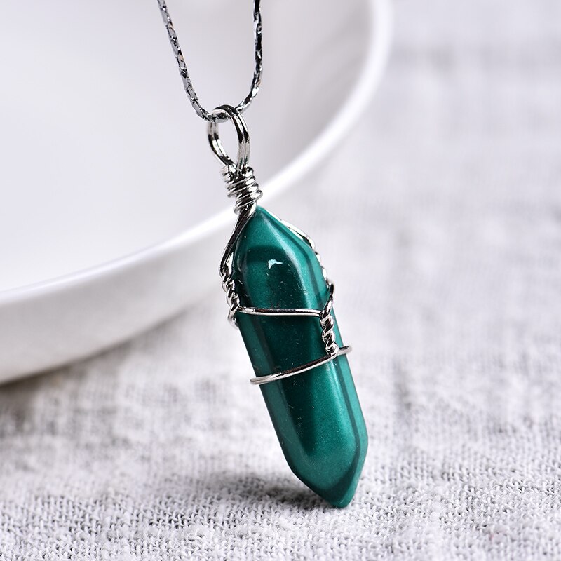 [ FulfillPanda ]Natural Crystal Mineral Ornament Amethyst Crystal Point Pendant Couple Pendant dropshipping agent jewelry