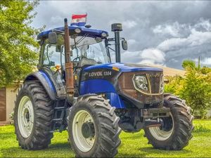 2024 LOVOL M1004 TD LOVOL M1304 TQ 130hp 4WD Tracteur Cabine Mini Tracteur Agricole à Roues d'occasion avec Moteur Pompe - Product Image 4