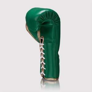 Gants de boxe et de combat en cuir vert personnalisés OEM équipement d'entraînement à lacets pour les arts martiaux et la boxe - Product Image 3