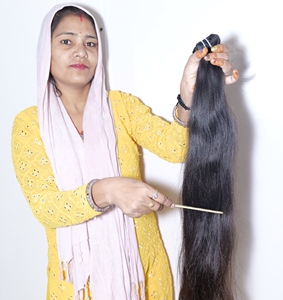 Vente en gros d'extensions de cheveux humains vierges de couleur noire naturelle indienne 100% paquets de vendeur de style de vague profonde lâche pour les femmes - Product Image 1