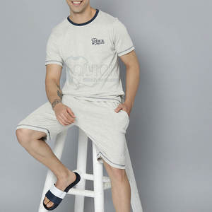 Logo personnalisé respirant solide été léger T-Shirt et short ensemble Street Wear décontracté hommes en gros - Product Image 4