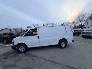 BEAUTIFULLY USED 2020 EXPRESS <b>CARGO</b> 2500 RWD VAN EXTERIOR <b>WHITE</b> INTERIOR SILVER 6-SPEED AUTOMATIC REAR WHEEL DRIVE ENGINE 341 HP - Product Image 3