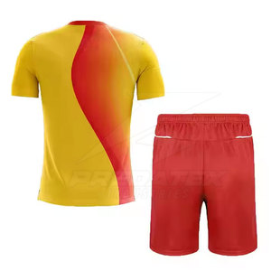 Uniforme de Fútbol Transpirable y Ligero de la Mejor Calidad Hecho en Pakistán, con Mangas Cortas para Entrenamiento de Adultos, Venta al Por Mayor - Product Image 2