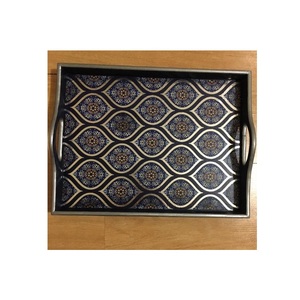 Plateau décoratif indien de luxe artisanal en bois d'acacia Meena, écologique, durable, non toxique, coloré, moderne, personnalisé, élégant - Product Image 2