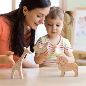 Ensemble de 3 jouets en bois faits à la main et écologiques inspirés de la philosophie Montessori Lion unisexe pour enfants d'âge préscolaire inclus - Product Image 3