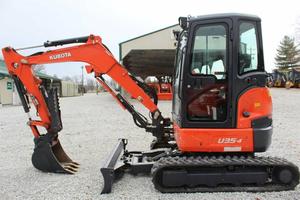Mini excavatrice hydraulique de 3ton Kubota U35-4 pour des chantiers de construction - Product Image 2