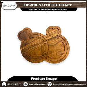 Tabla de cortar personalizada hecha a mano, madera Natural grabada, a la venta - Product Image 2