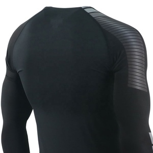 <b>Men</b> Clothing Wholesale Crew-Neck Customized Logo Printing Rash Guard <b>Men's</b> Quick-Dry Breathable Sportswear Rash Guard - Product Image 6