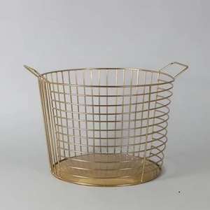 Cesta de almacenamiento de alambre de metal estándar de acero inoxidable con asa Tamaño personalizado Cantidad a granel para almacenamiento en el hogar. - Product Image 1