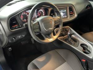 Bien mantenido limpio 2022 Dod_ge Challenger GT V6 3.6L RWD - Product Image 6