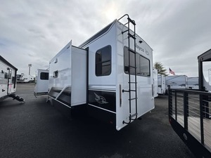 New 2026 Jayco E-a-g-l-e H-t 294CKBS trailer ready for sale - Product Image 3