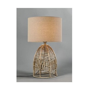 Lámpara de Mesa de Mimbre con Diseño Personalizado, Estilo Rústico, LED, con Acabado Natural, Pantalla Decorativa de Ratán y Tejido Creativo - Product Image 1