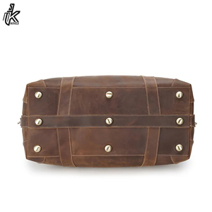 Sac de voyage week-end en cuir véritable Crazy Horse marron vintage de luxe avec logo personnalisé, sac de voyage en cuir véritable pour homme - Product Image 6