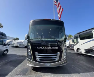 Camping-car/Caravane d'occasion CLEAN 2021 Challenger 37DS - Product Image 2