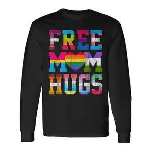 T-shirt à manches longues gratuit avec motif « Mom Hug » pour la fierté transgenre, lesbienne, gay, LGBT, drapeau arc-en-ciel – Produit promotionnel - Product Image 1