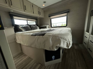 Remolques de Viaje T-h-o-r F-o-u-r W-i-n-d-s 31W-V 2025 2024 2026, Autocaravanas, Casas Rodantes - Product Image 5