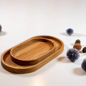 Decoración de madera Estilo único Platos para servir de madera natural con asas Bandejas de madera de acacia para restaurantes y hogares - Product Image 1