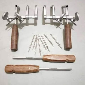 Caspar Système d'écarteur manuel allemand en acier inoxydable de haute qualité Kit de colonne vertébrale orthopédique chirurgicale - Product Image 1