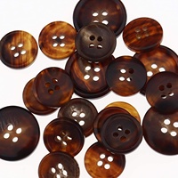 Hint üreticinin doğal Buffalo Horn düğmeler 4 delik desen dantel dekorasyon giysi giysiler el işi gerçek boynuz el sanatları