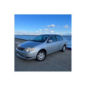 2021 para Toyota Corolla LE AWD Coche usado con asientos de cuero Interior oscuro R15 Neumáticos Dirección izquierda y caja de cambios automática - Product Image 3