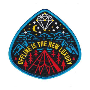 Écusson de broderie fer à repasser à la machine prêt à expédier à prix de gros de qualité supérieure Écusson brodé au design personnalisé à bas prix - Product Image 4