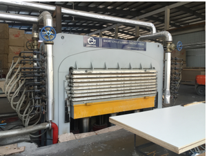 <span class=keywords><strong>Prensa</strong></span> Caliente <span class=keywords><strong>Multicapa</strong></span> para Madera Contrachapada Laminada con Melamina con Ciclo <span class=keywords><strong>de</strong></span> Baja Temperatura y Refrigeración - Product Image 4