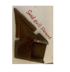 Semoir à graines monté sur tracteur de qualité supérieure pour une plantation efficace des graines dans les champs agricoles, disponible à un bon prix - Product Image 1