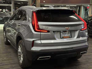 Cadillac XT4 Premium Luxury d'occasion 2024 - Product Image 5