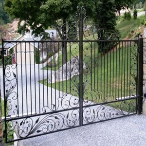 Portes de maison simples mais élégantes fabriquées au Vietnam en fer massif avec une attention à la conception et une résistance aux intempéries à long terme - Product Image 3