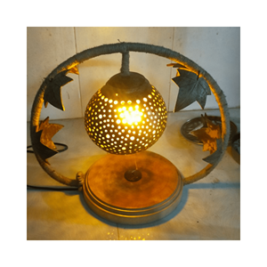 Lampe en coque de noix de coco, lampe sculptée ronde, matériau : coque de noix de coco ; utilisation : décoration de hall ; origine : fabrication vietnamienne - Product Image 6
