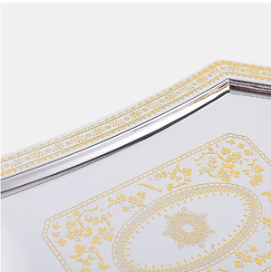 Juego de 3 Bandejas de Metal con Acabado Plateado de Diseño Lujoso con Detalles Dorados para Ocasiones Especiales, Servir en Fiestas y Regalos - Product Image 6