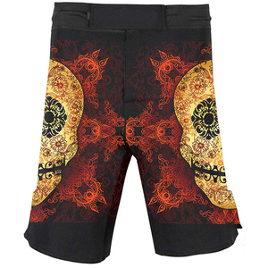 Pantalones cortos de MMA de poliéster de alto rendimiento con gráficos sublimados, cintura elástica, ligeros, transpirables, para gimnasio y combate. - Product Image 5