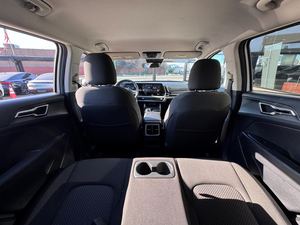 2023 Utilisé pour Sportage Hybrid LX AWD Gauche - Product Image 2