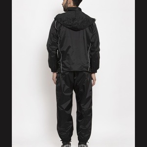 Conjunto deportivo de dos piezas de nailon grueso tipo cortavientos OEM, chaqueta con cremallera extragrande personalizada y pantalones deportivos para gimnasio y entrenamiento. - Product Image 6