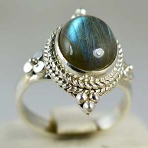 Boho Chic <b>Labradorite</b> Oval Cut 925 Sterling Silver Handmade <b>Ring</b> Perfect November Birthstone Jewelry Gift for Her Birthday - Product Image 4