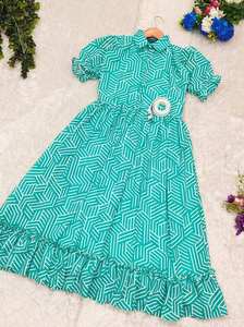 ชุดเดรสแบบชิ้นเดียวพิมพ์ลายดอกไม้สำหรับผู้หญิงชุดเดรสผ้า Georgette พิมพ์ลายดอกไม้ผ้าไหมสำหรับงานแต่งงานและงานปาร์ตี้สไตล์ salwar สำหรับผู้ใหญ่ - Product Image 4