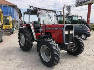 Tracteur agricole vert MASSEY FERGUSON avec cabine, moteur et pneus larges pour utilisation agricole - Product Image 2