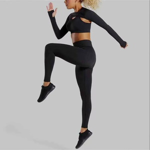 Ensemble yoga côtelé taille haute respirant OEM soutien-gorge et leggings d'entraînement fitness 2 pièces vente en gros - Product Image 1