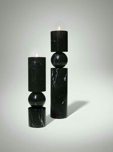 Ménorah Hanoucca moderne et artistique, bleu et blanc, design sculptural pour une décoration de table de fête élégante - Product Image 4