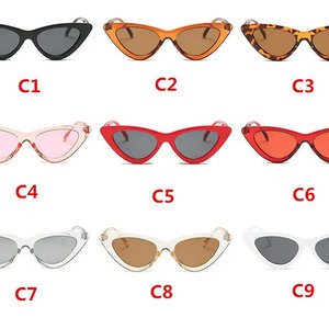 Occhiali da Donna Vintage Retrò Trendy Stile Cat Eye, Montatura Triangolare Dorata Trasparente Bianca, Lenti Ovali Quadrate in Plastica TAC, Piccole Dimensioni - Product Image 6